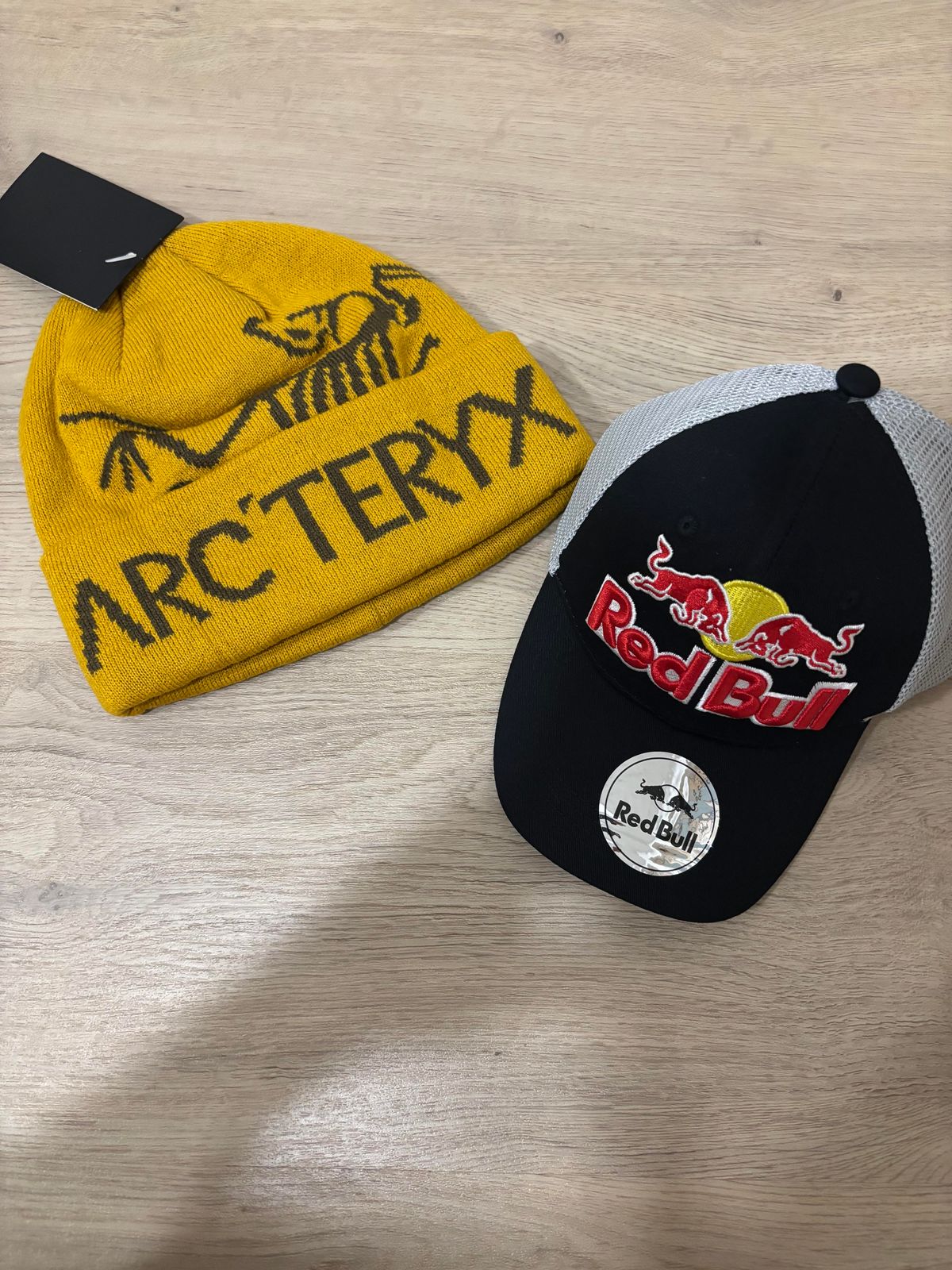 Small 4kg Mulebuy Haul | Patagonia Carhartt Fox ~€50 Ship — photo 6 of 8